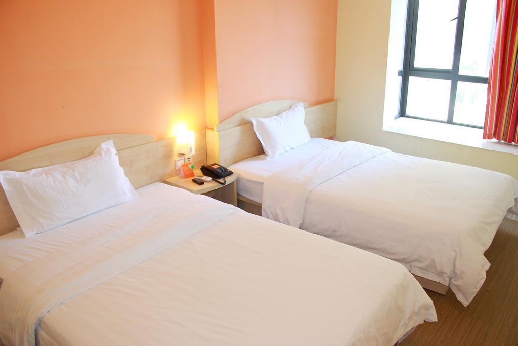 7Days Inn Chengdu Wuda Garden Chambre photo