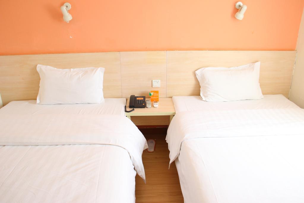 7Days Inn Chengdu Wuda Garden Chambre photo