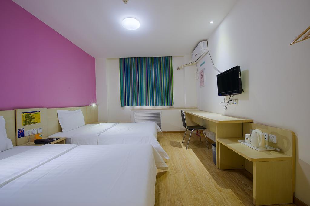 7Days Inn Chengdu Wuda Garden Extérieur photo