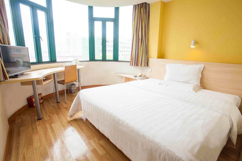 7Days Inn Chengdu Wuda Garden Chambre photo