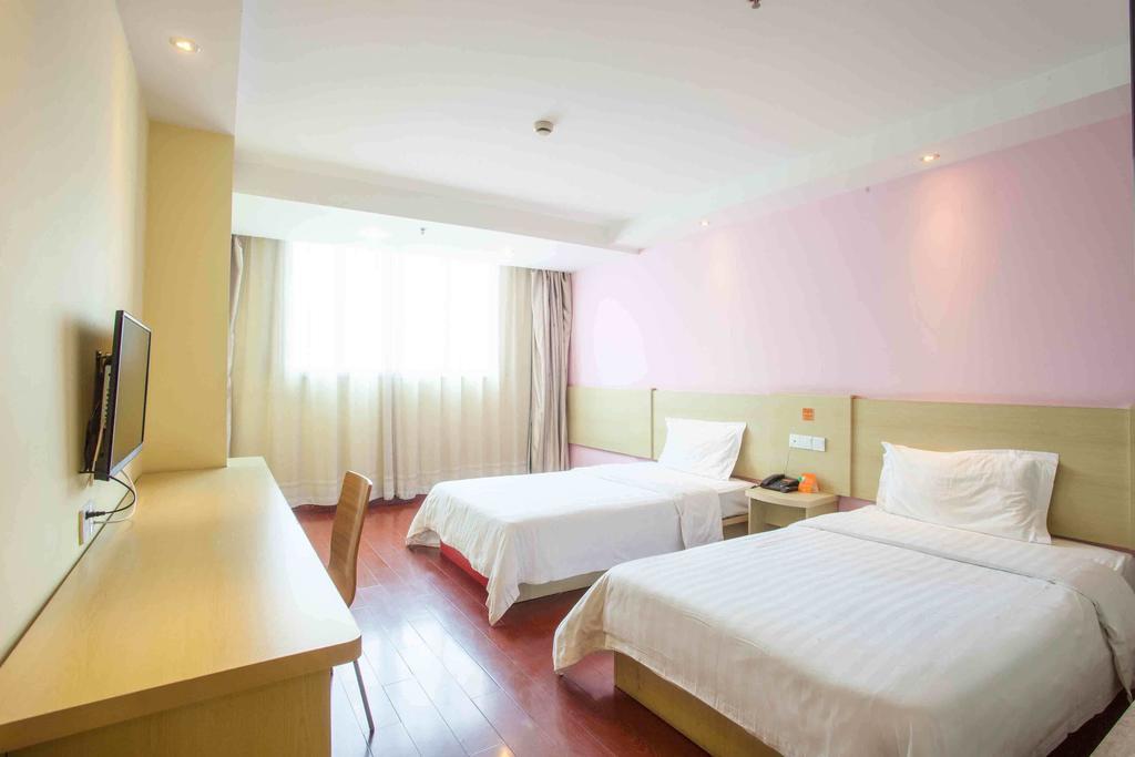 7Days Inn Chengdu Wuda Garden Extérieur photo